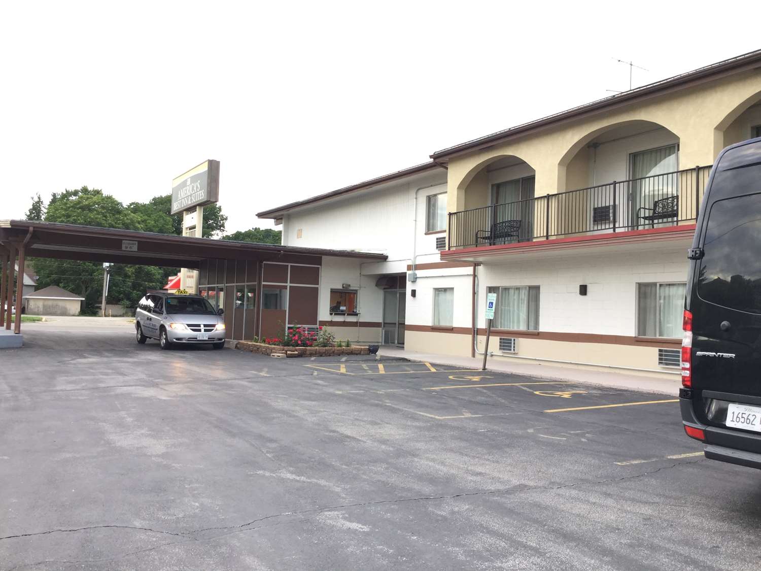 Hotel AMERICAS BEST INN URBANA