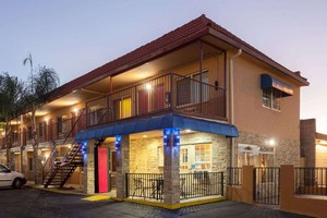 Hotel TRAVELODGE BY WYNDHAM EL CAJON