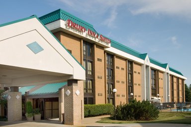 Hotel DRURY INN SUITES ST LOUIS WESTPORT