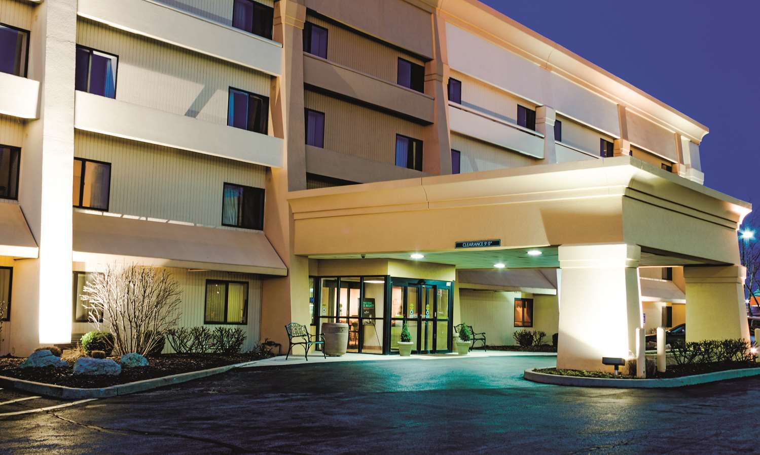 Hotel LA QUINTA INN ST LOUIS HAZELWOOD AIRPORT NORTH