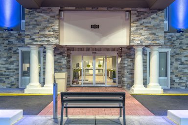 Hotel HOLIDAY INN EXPRESS & SUITES PHILADELPHIA - MT. LAUREL