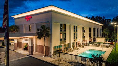 Hotel HAMPTON INN MOUNT DORA