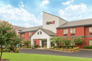 Hotel SUPER 8 BY WYNDHAM, SOUTHAVEN