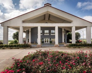 Hotel QUALITY INN ROBINSONVILLE