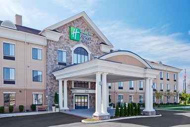 Hotel HOLIDAY INN EXPRESS & SUITES WARMINSTER - HORSHAM