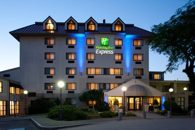 Hotel HOLIDAY INN EXPRESS BOSTON-WALTHAM