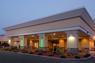 Hotel HOLIDAY INN & SUITES BOSTON-PEABODY