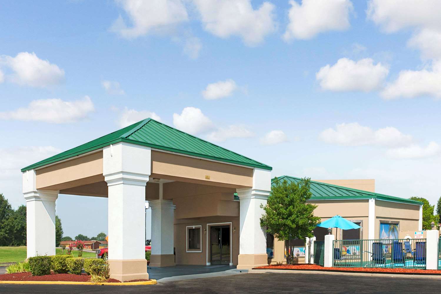 Hotel KNIGHTS INN WEST MEMPHIS