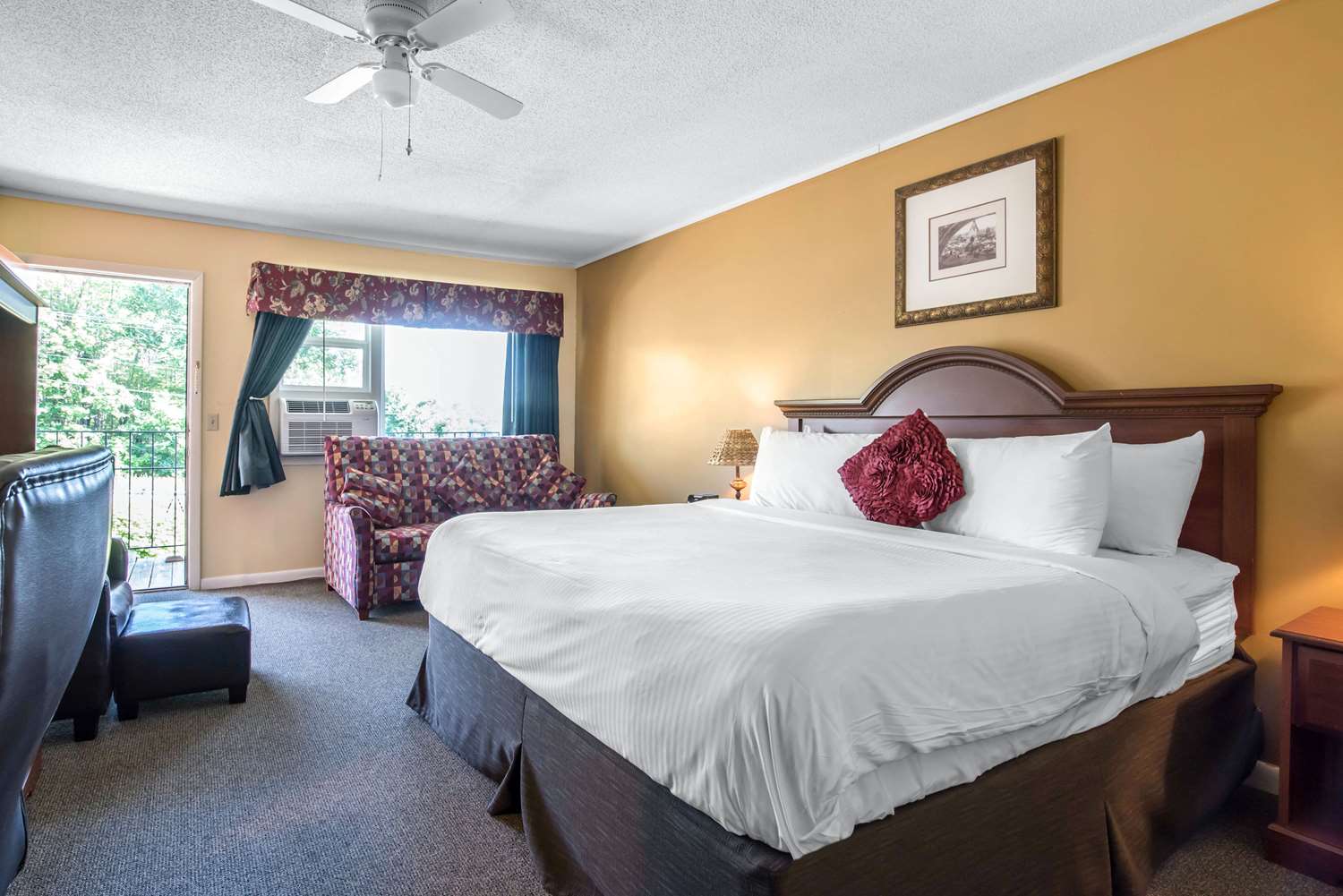 Hotel ECONO LODGE INN & SUITES TILTON