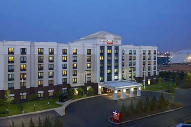 Hotel SPRINGHILL SUITES NEWARK LIBERTY INTERNATIONAL AIRPORT