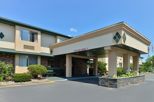 Hotel AMERICAS BEST VALUE INN NEW PALTZ
