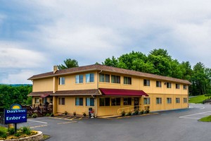 Hotel DAYS INN WURTSBORO
