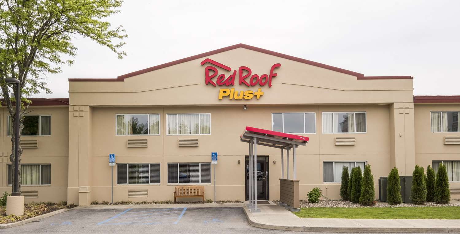 Hotel RED ROOF PLUS+ POUGHKEEPSIE