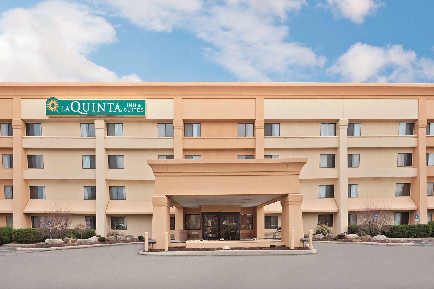 Hotel LA QUINTA INN & SUITES MANSFIELD
