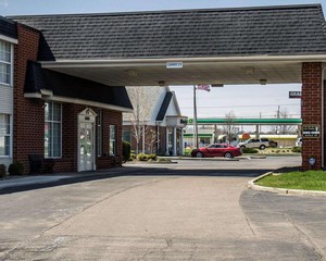 Hotel QUALITY INN & SUITES MANSFIELD