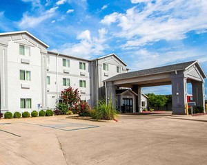 Hotel COMFORT INN & SUITES
