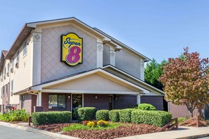 Hotel SUPER 8 BY WYNDHAM, CHARLOTTE/AMUSEMENT PARK AREA