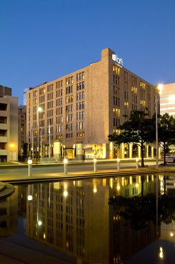 Hotel ALOFT DALLAS DOWNTOWN