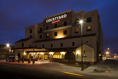 Hotel COURTYARD WICHITA AT OLD TOWN