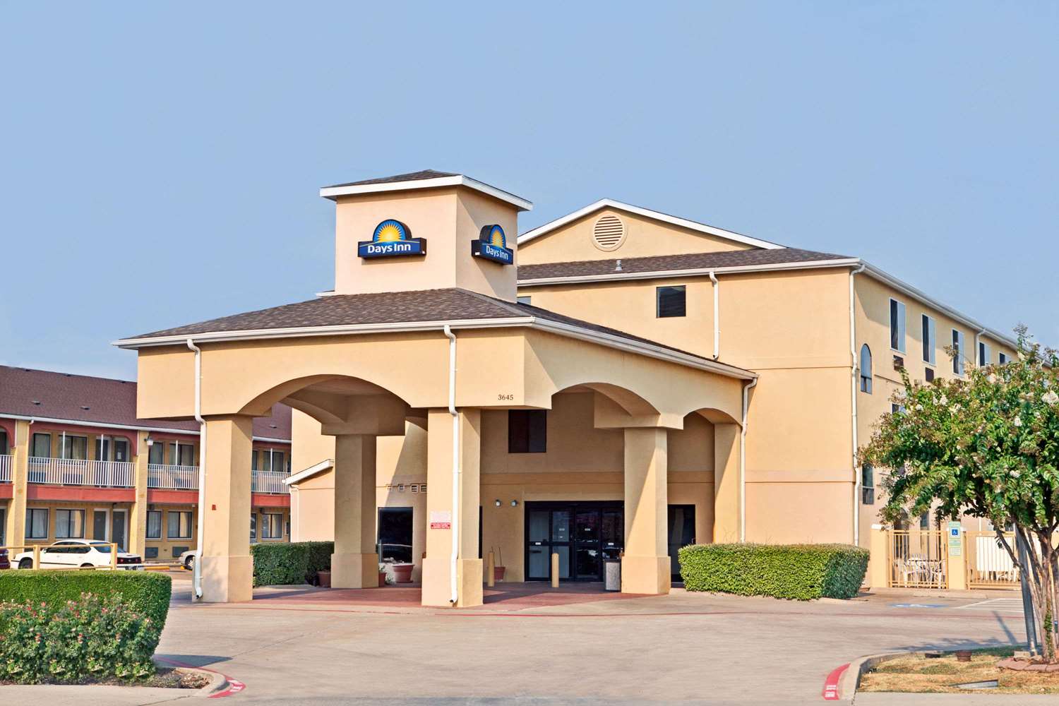 Hotel DAYS INN DALLAS GARLAND WEST