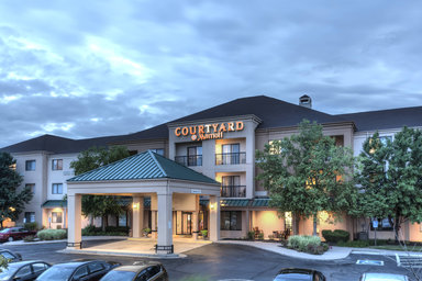 Hotel COURTYARD WICHITA EAST