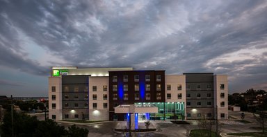 Hotel HOLIDAY INN EXPRESS & SUITES GARLAND E - LAKE HUBBARD I30