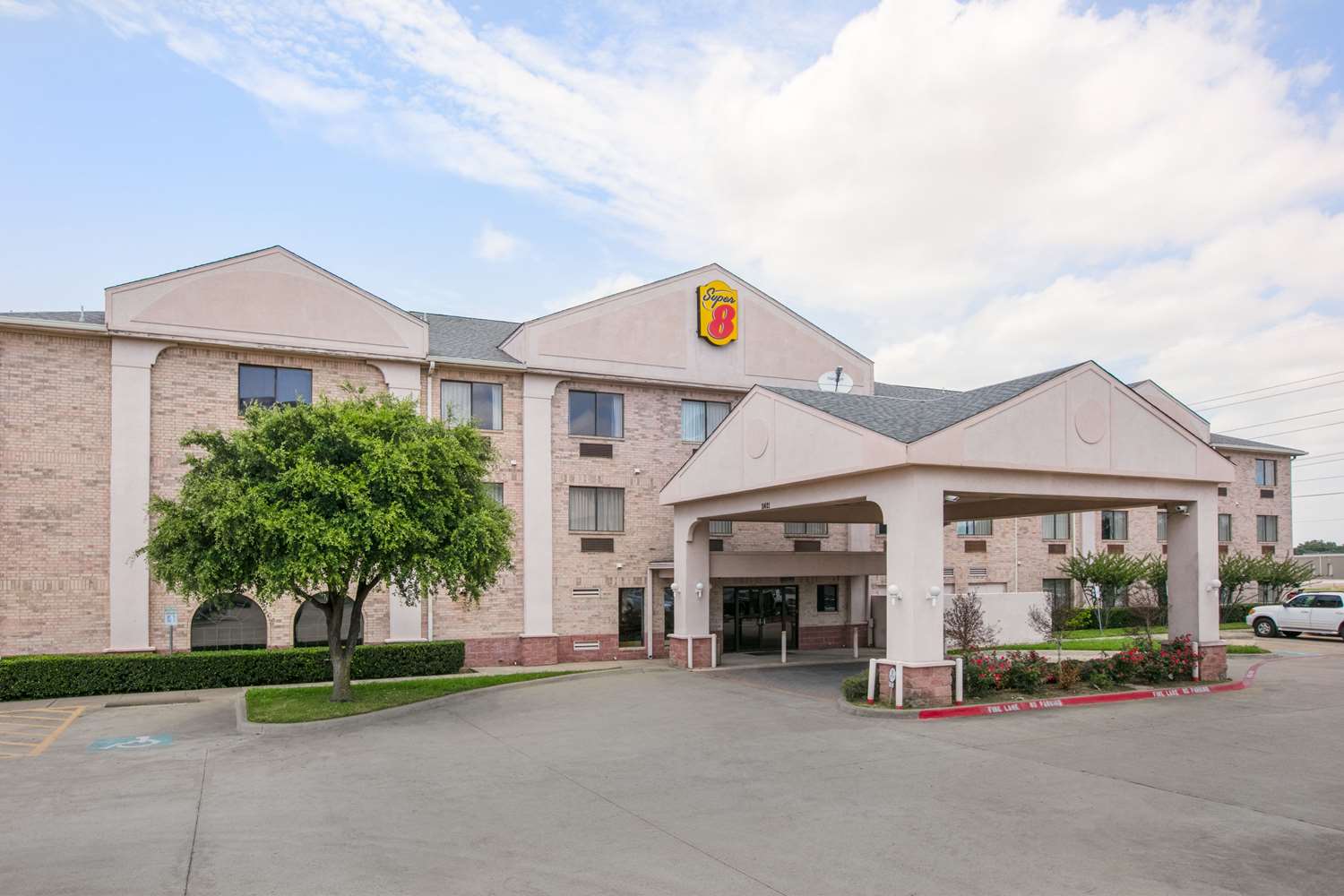 Hotel SUPER 8 GARLAND NORTH DALLAS AREA