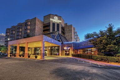 Hotel DOUBLETREE BY HILTON HOTEL MEMPHIS