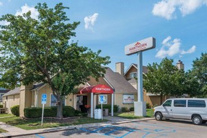 Hotel HAWTHORN SUITES BY WYNDHAM WICHITA EAST