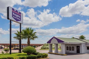Hotel KNIGHTS INN WACO SOUTH