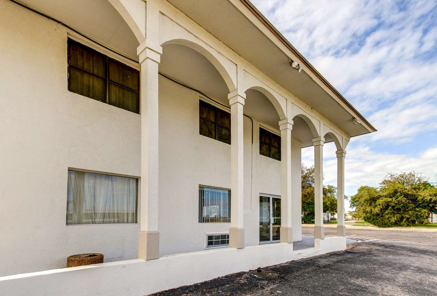 Hotel MOTEL 6 WACO LACEY LAKEVIEW