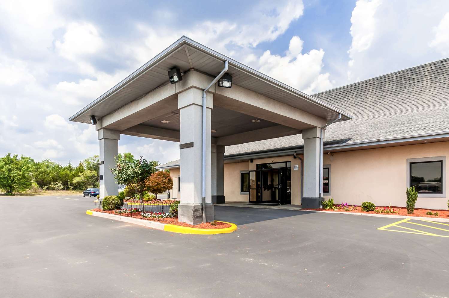 Hotel ECONO LODGE INN & SUITES MIDDLETOWN