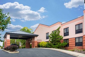 Hotel QUALITY INN AND SUITES KEARNEYSVILL