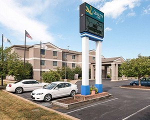 Hotel QUALITY INN SHEPHERDSTOWN