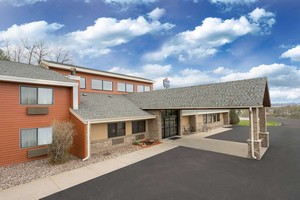 Hotel AMERICINN WEST SALEM