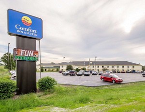 Hotel COMFORT INN & SUITES BLACK RIVER FALLS