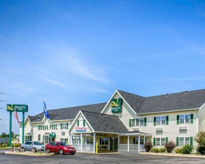 Hotel QUALITY INN MAUSTON