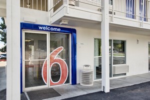 Hotel MOTEL 6 EVERETT NORTH
