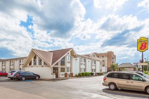 Hotel SUPER 8 BY WYNDHAM WICHITA AIRPORT
