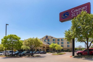 Hotel COMFORT SUITES AUSTIN AIRPORT