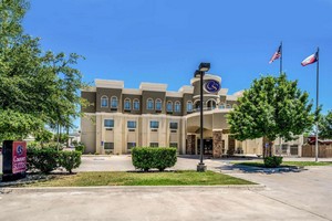 Hotel COMFORT SUITES NEAR TEXAS STATE UNIVERSITY