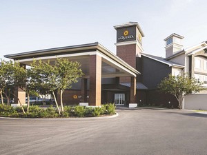 Hotel LA QUINTA INN & SUITES AUSTIN AIRPORT