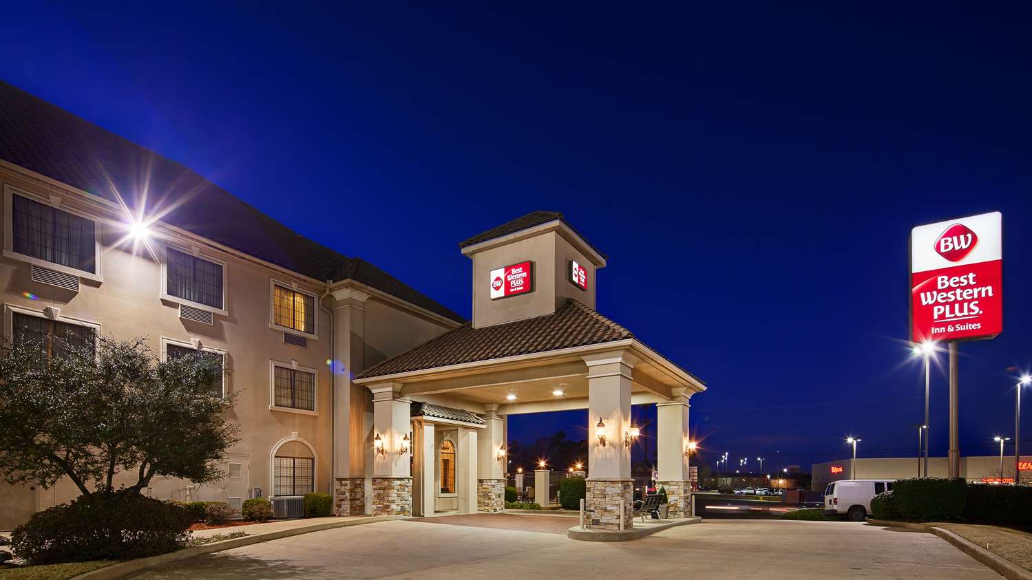 Hotel BEST WESTERN PLUS SOUTHPARK INN & SUITES