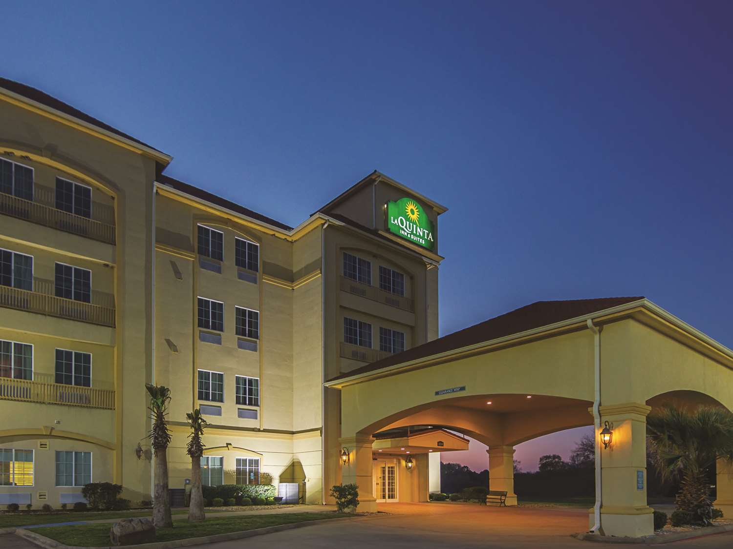 Hotel LA QUINTA INN & SUITES LINDALE