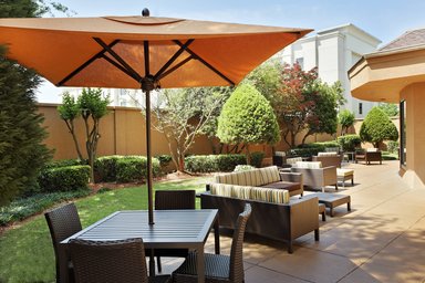 Hotel COURTYARD MOBILE