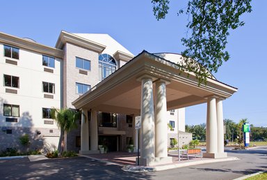 Hotel HOLIDAY INN EXPRESS & SUITES PENSACOLA WEST-NAVY BASE