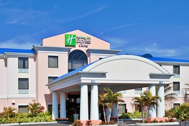 Hotel HOLIDAY INN EXPRESS & SUITES LAKE OKEECHOBEE