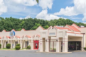 Hotel QUALITY INN WINDSOR LOCKS