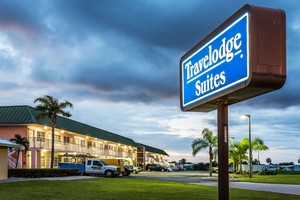 Hotel TRAVELODGE SUITES BY WYNDHAM, LAKE OKEECHOBEE