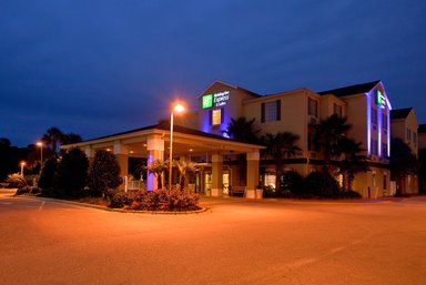 Hotel HOLIDAY INN EXPRESS & SUITES DESTIN E - COMMONS MALL AREA
